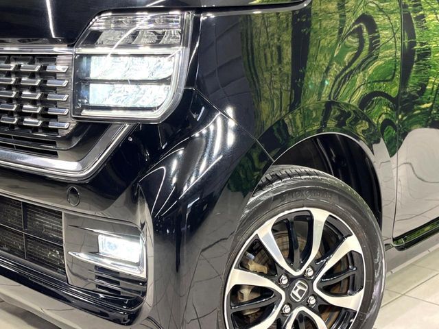 N-WGN CUSTOM 4WD