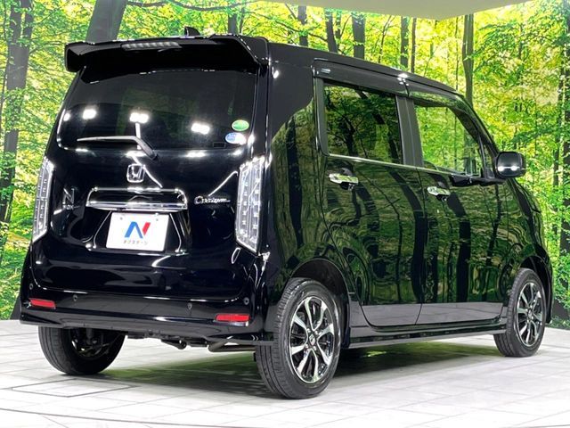 N-WGN CUSTOM 4WD