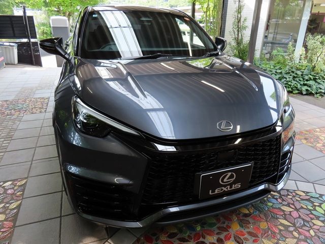 LEXUS LBX