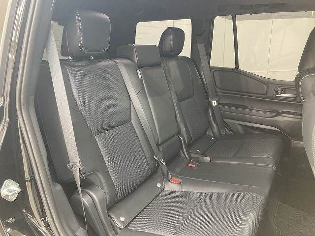 LANDCRUISER 250