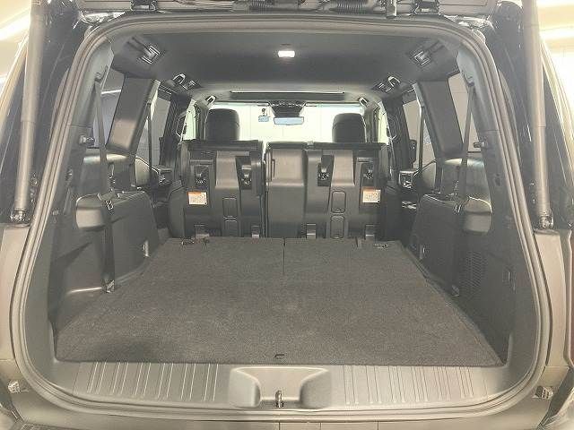 LANDCRUISER 250
