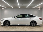 CROWN sedan hybrid