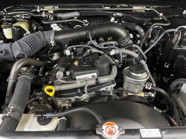 LANDCRUISER FJ