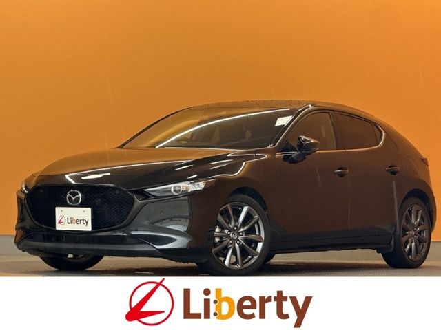 MAZDA3 FASTBACK