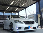 CROWN sedan