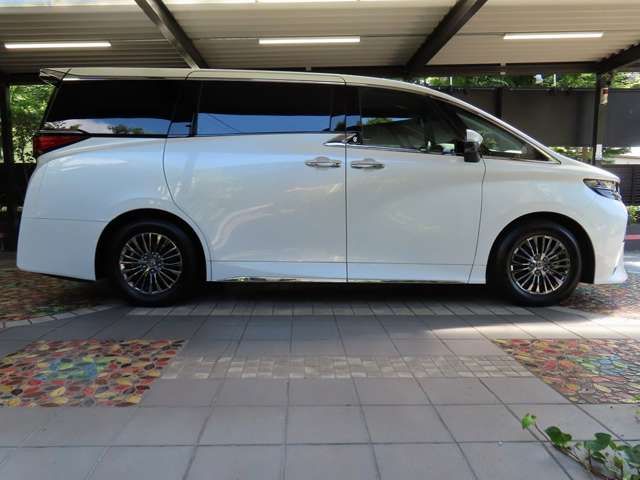 ALPHARD hybrid