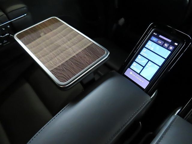 ALPHARD hybrid