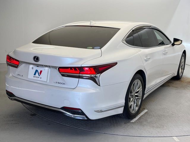 LEXUS LS500h