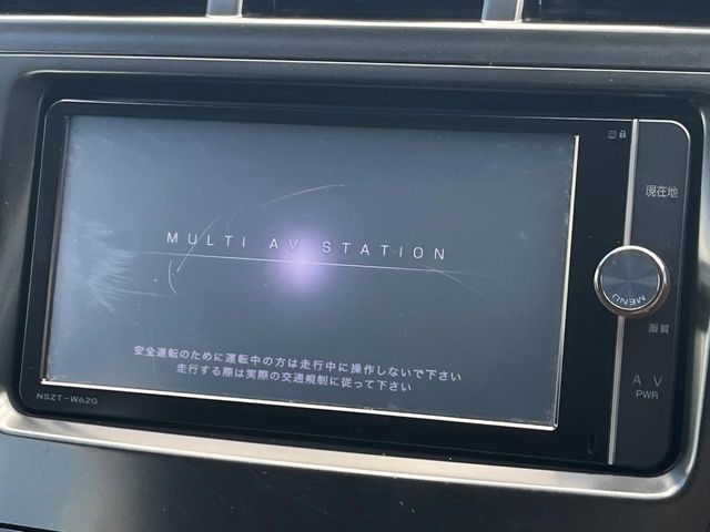 PRIUS Alpha