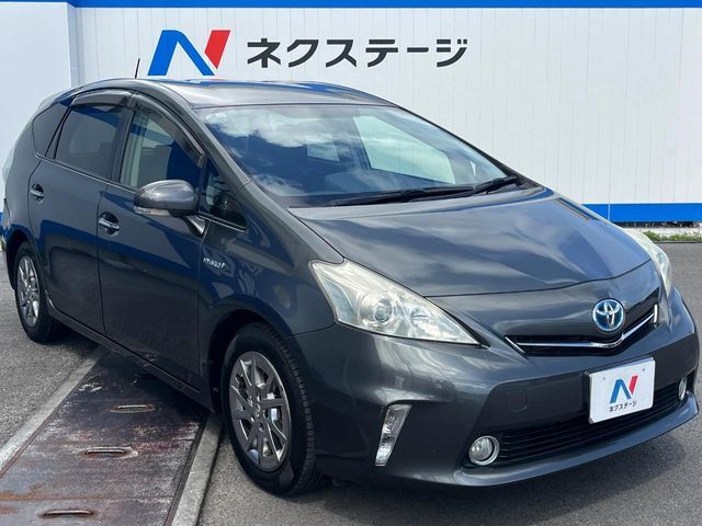 PRIUS Alpha