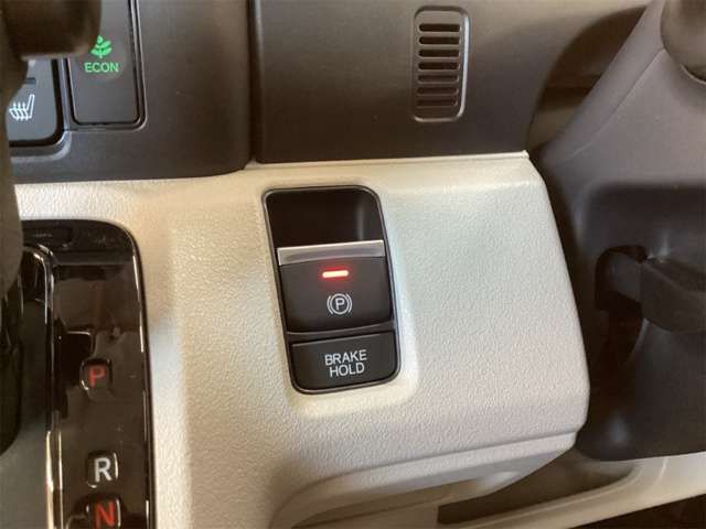 N BOX