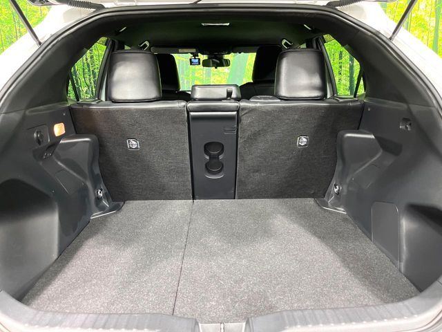 YARIS CROSS HYBRID