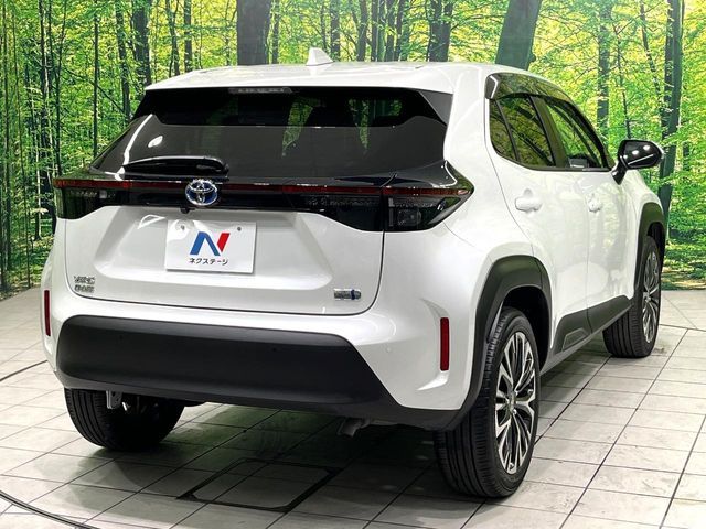 YARIS CROSS HYBRID