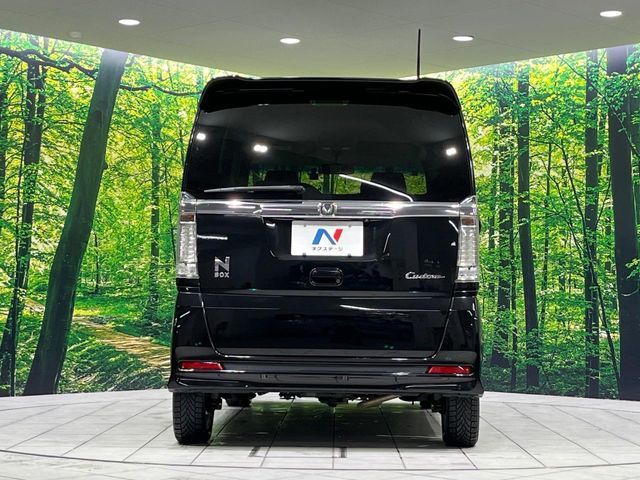 N BOX CUSTOM 4WD