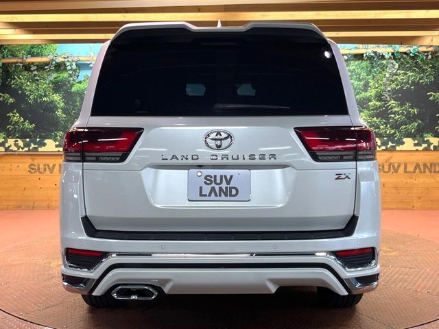 LANDCRUISER wagon