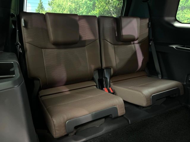 LANDCRUISER 250