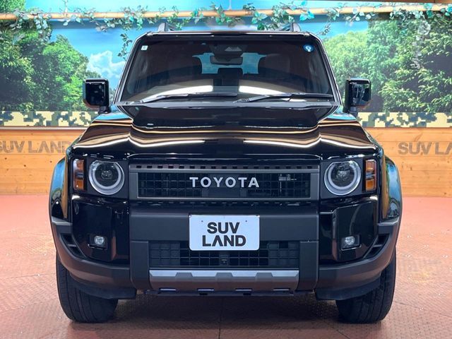 LANDCRUISER 250