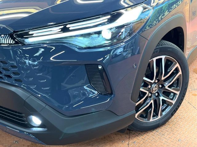 COROLLA CROSS HYBRID