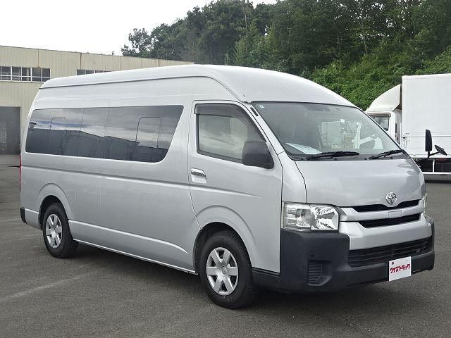 ハイエース
