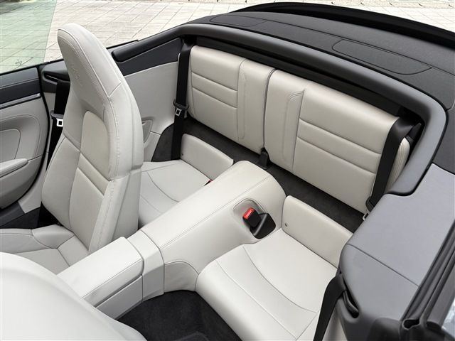 PORSCHE 911 open