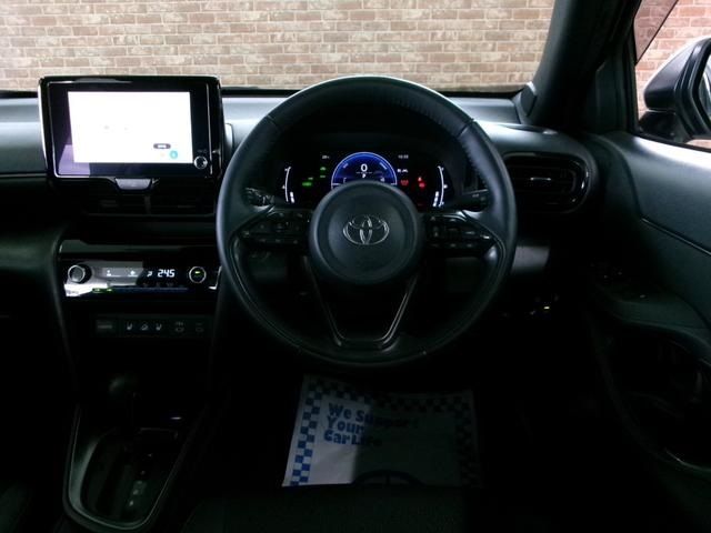 YARIS CROSS HYBRID