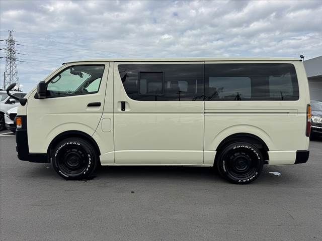 HIACE van 2WD