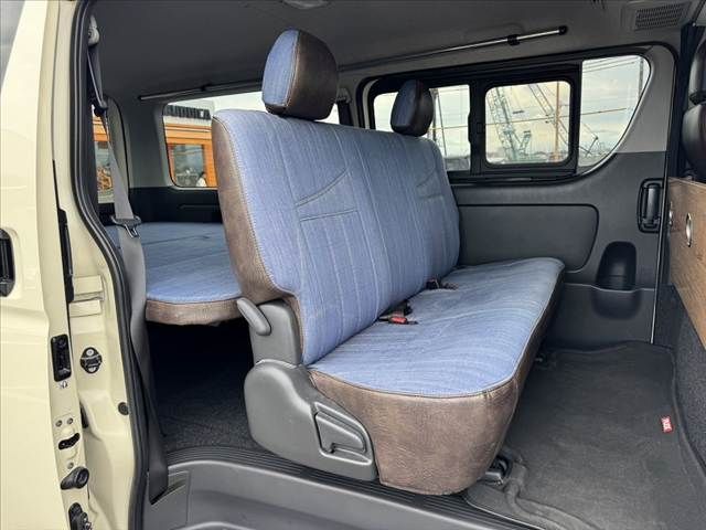 HIACE van 2WD