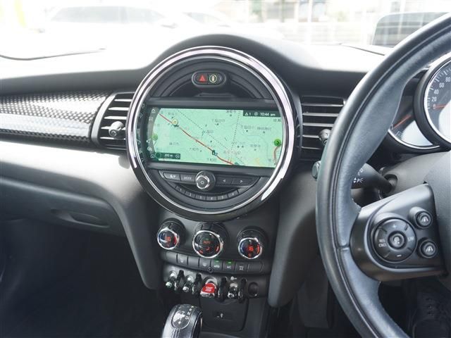 MINI COOPER SD 5DOOR