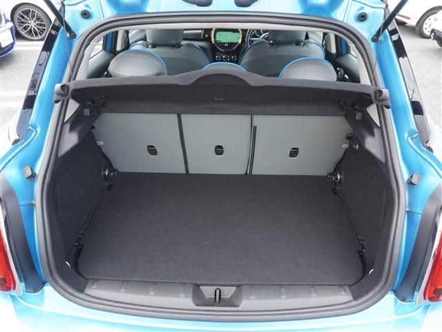 MINI COOPER SD 5DOOR