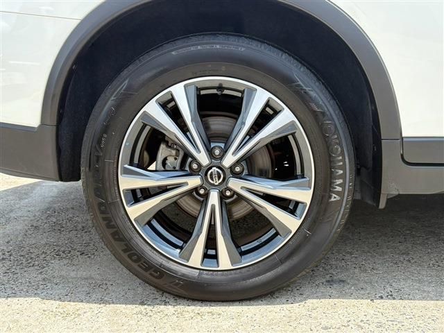 X-TRAIL 2WD
