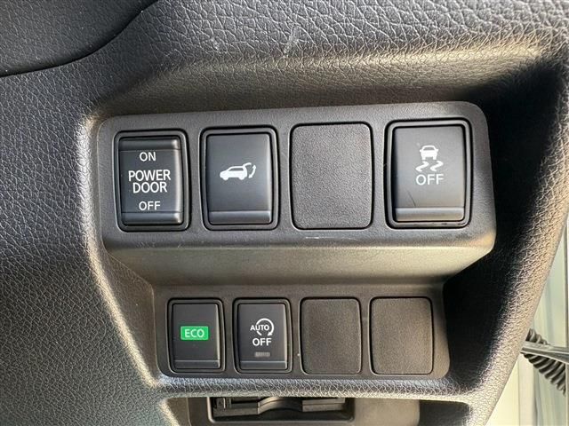 X-TRAIL 2WD