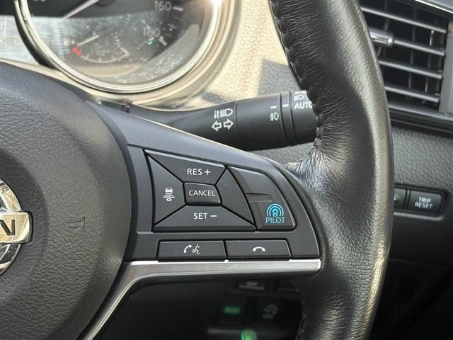 X-TRAIL 2WD