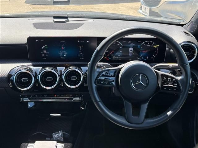 MERCEDES BENZ A class