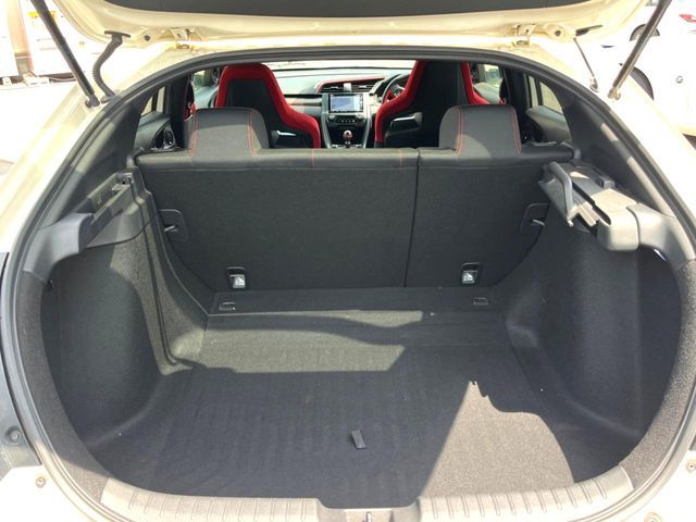 CIVIC hatchback