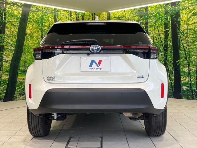 YARIS CROSS HYBRID