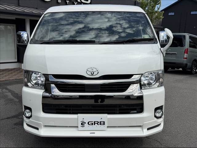 HIACE van 4WD