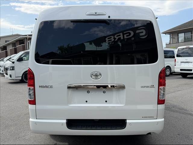 HIACE van 4WD