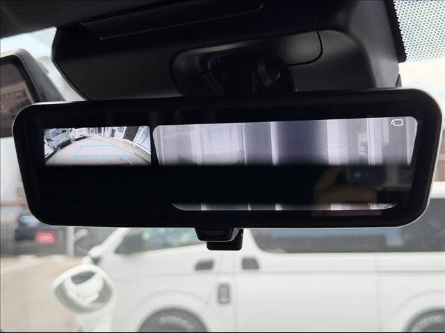 HIACE van 4WD