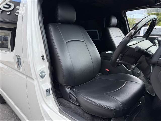 HIACE van 4WD