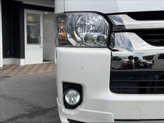 HIACE van 4WD