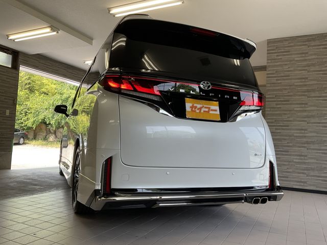 VELLFIRE  HYBRID