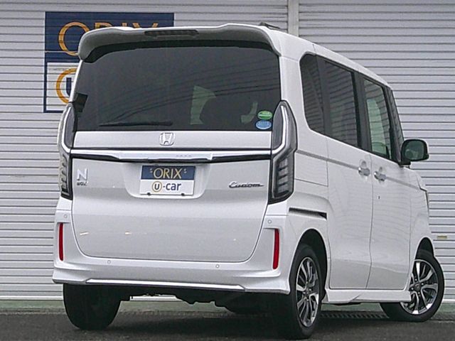 N BOX CUSTOM 4WD