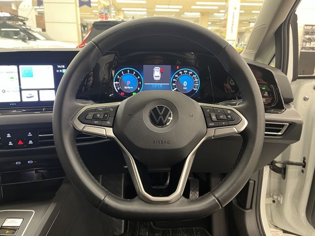 VOLKSWAGEN GOLF VARIANT