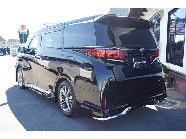 ALPHARD hybrid