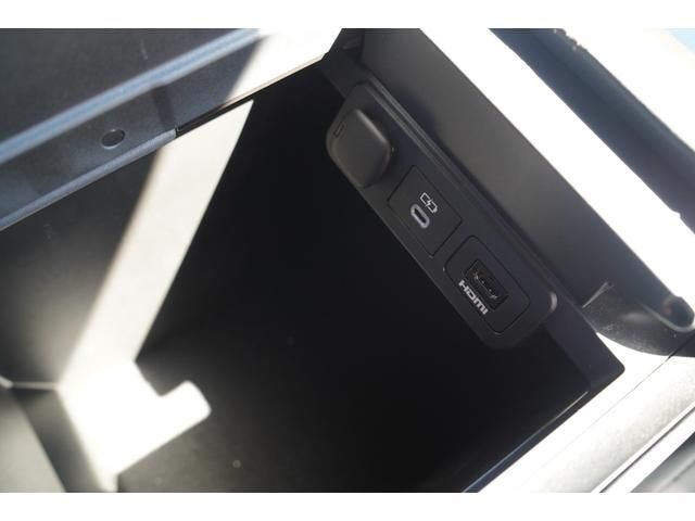 ALPHARD hybrid