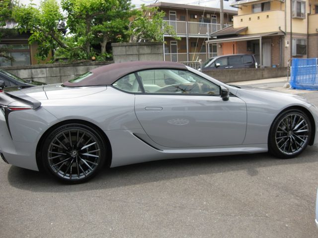 LEXUS LC500 Convertible