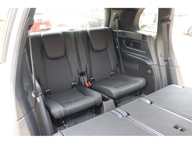 MERCEDES BENZ GLB