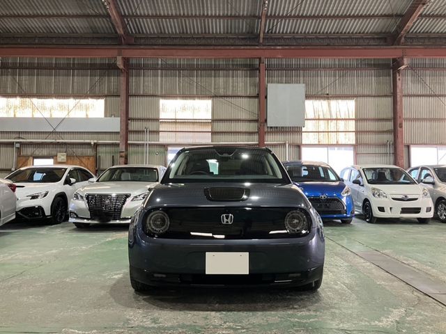 Honda e