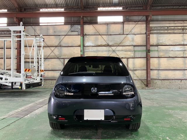 Honda e