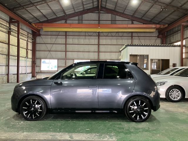 Honda e